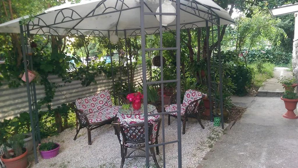 Bingo Apartment Split