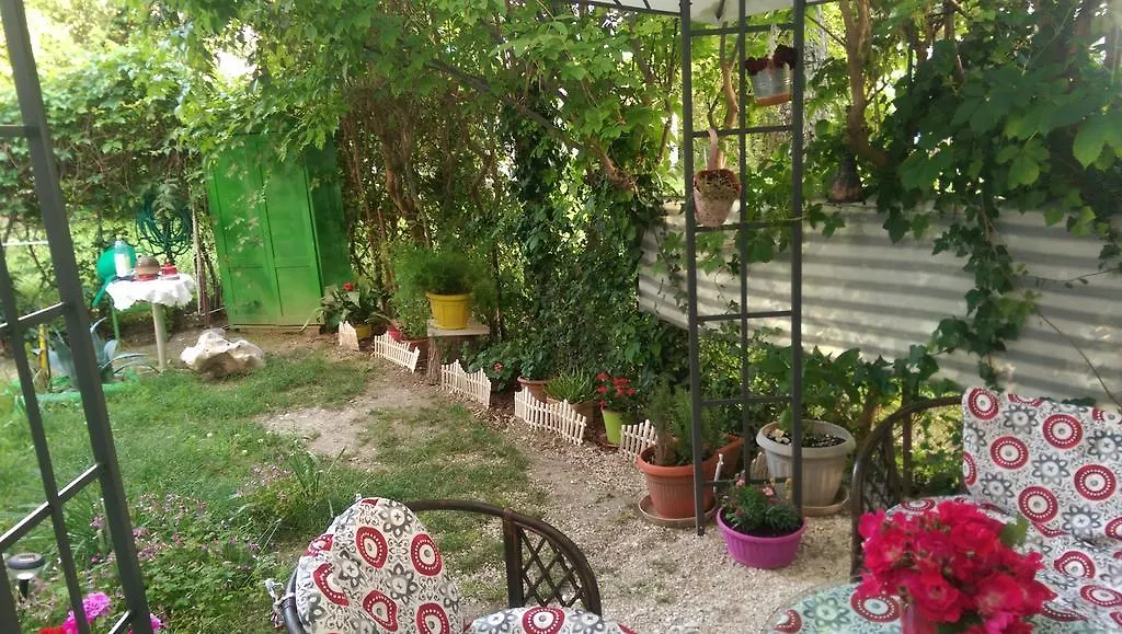 Bingo Apartment Σπλιτ